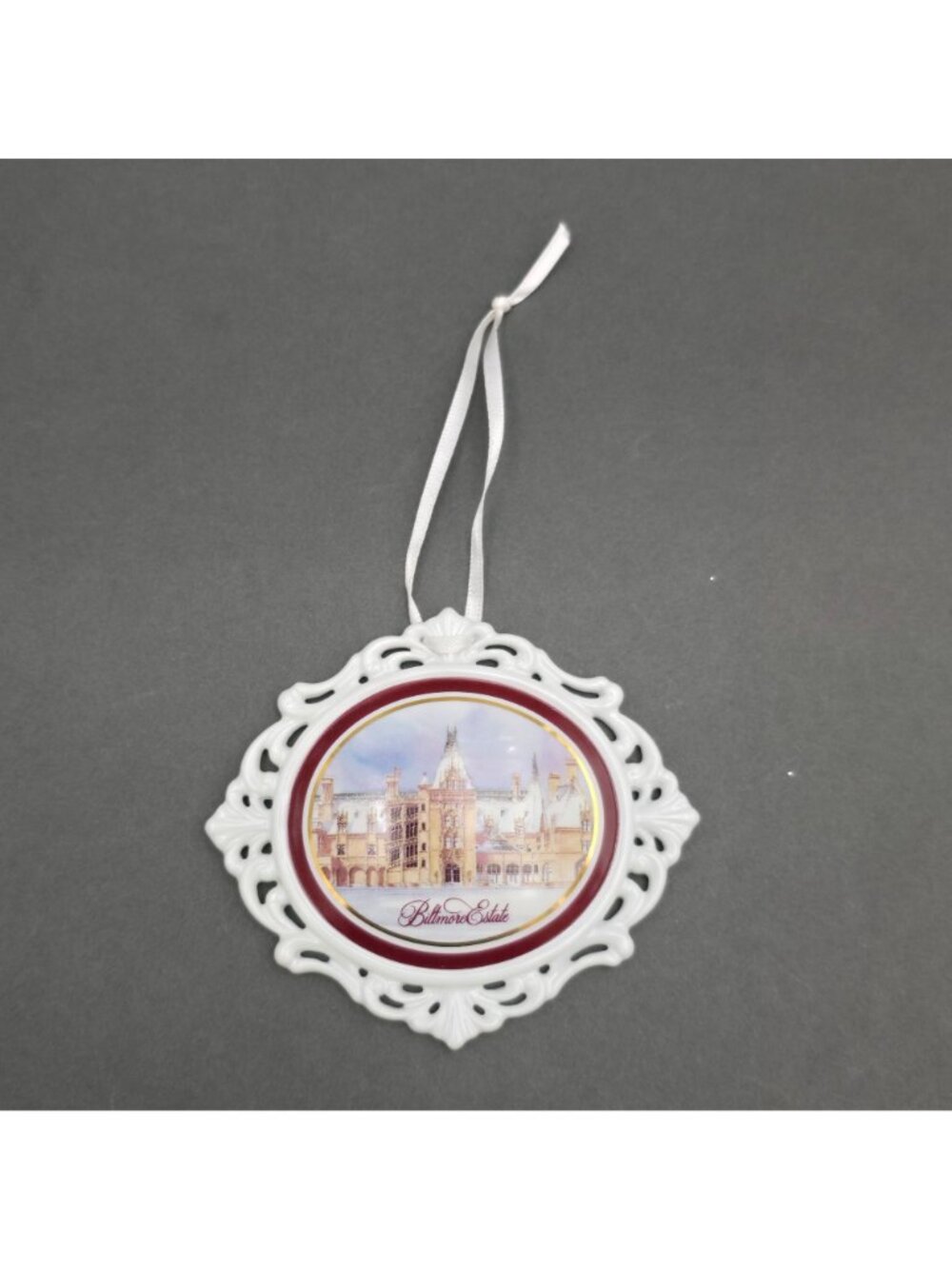 Vintage 1997 Biltmore Estate Fine Porcelain Ornament 24K Gold Trim Boxed 4" - Picture 11 of 11